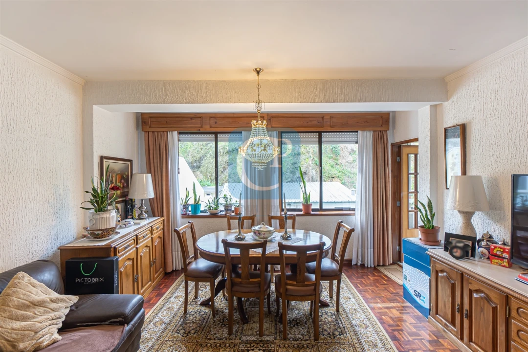 Moradia T3 para Venda em Pedrouços Foto 6