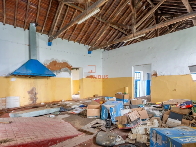 Armazém para Venda em Olaia e Paço Foto 10