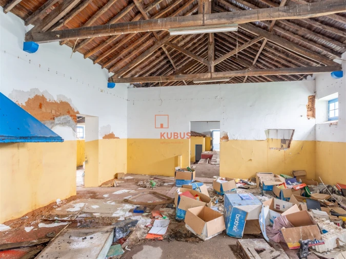 Armazém para Venda em Olaia e Paço Foto 9