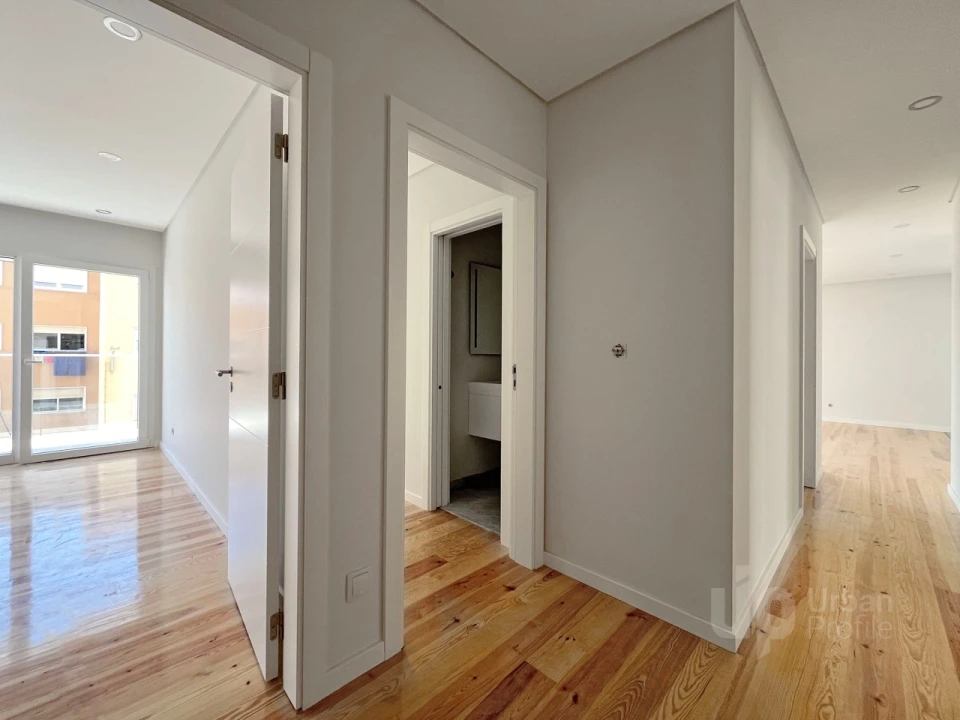 Apartamento T4 para Venda em Cascais e Estoril Foto 9