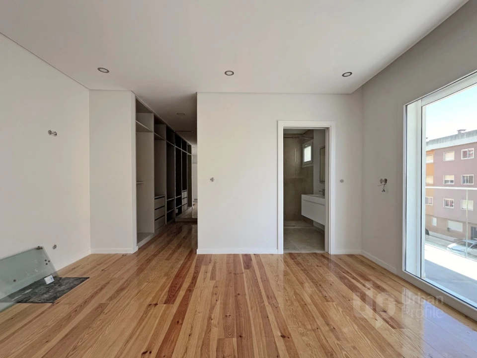 Apartamento T4 para Venda em Cascais e Estoril Foto 12