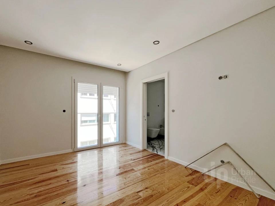 Apartamento T4 para Venda em Cascais e Estoril Foto 17