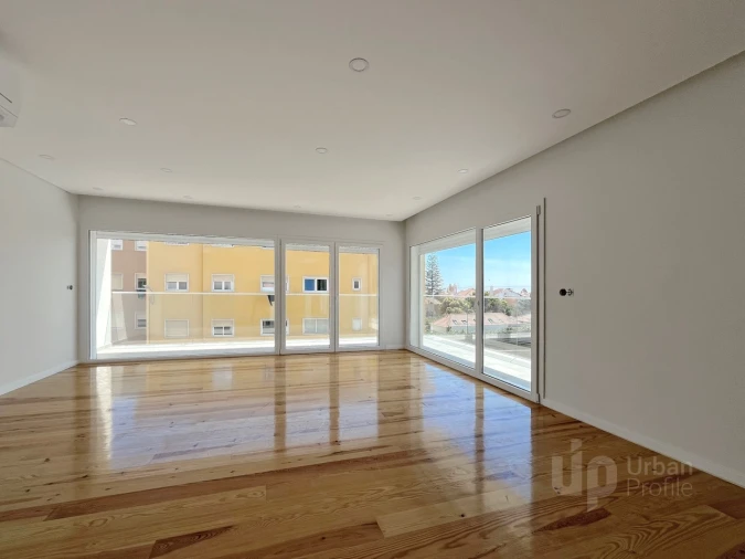 Apartamento T4 para Venda em Cascais e Estoril Foto 5