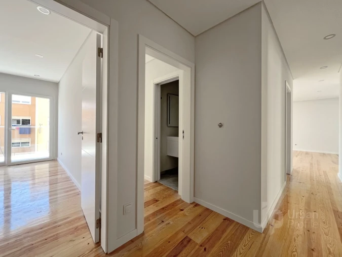 Apartamento T4 para Venda em Cascais e Estoril Foto 9