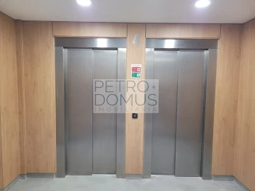 Apartamento T1 para Arrendamento em Campolide