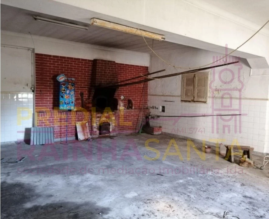 Moradia T4 para Venda em Guia, Ilha e Mata Mourisca Foto 13