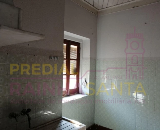 Moradia T4 para Venda em Guia, Ilha e Mata Mourisca Foto 10