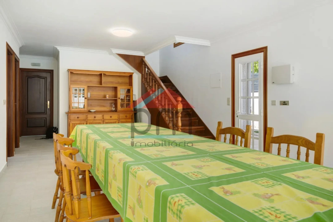 Moradia T5 para Venda em Moledo e Cristelo Foto 7