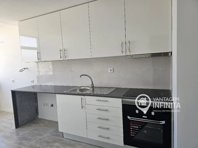 Apartamento T3 para Venda em Amora Foto 10