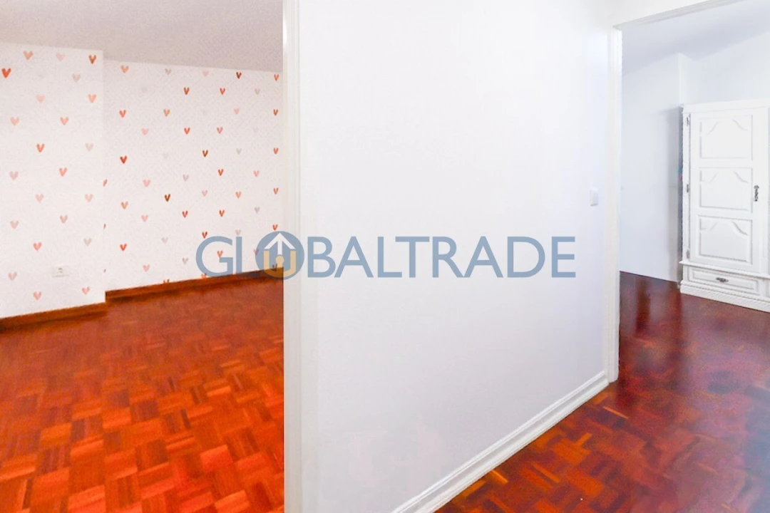 Apartamento T1 para Venda em Moreira Foto 12