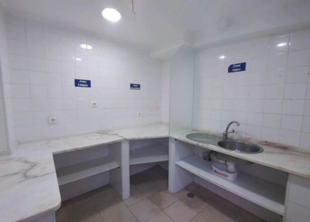 Loja para Venda em Alto do Seixalinho, Santo André e Verderena Foto 16