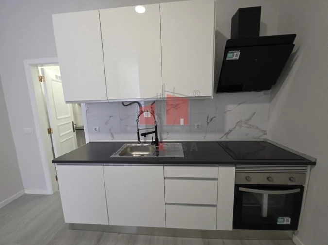 Apartamento T0 para Venda em Queluz e Belas Foto 9