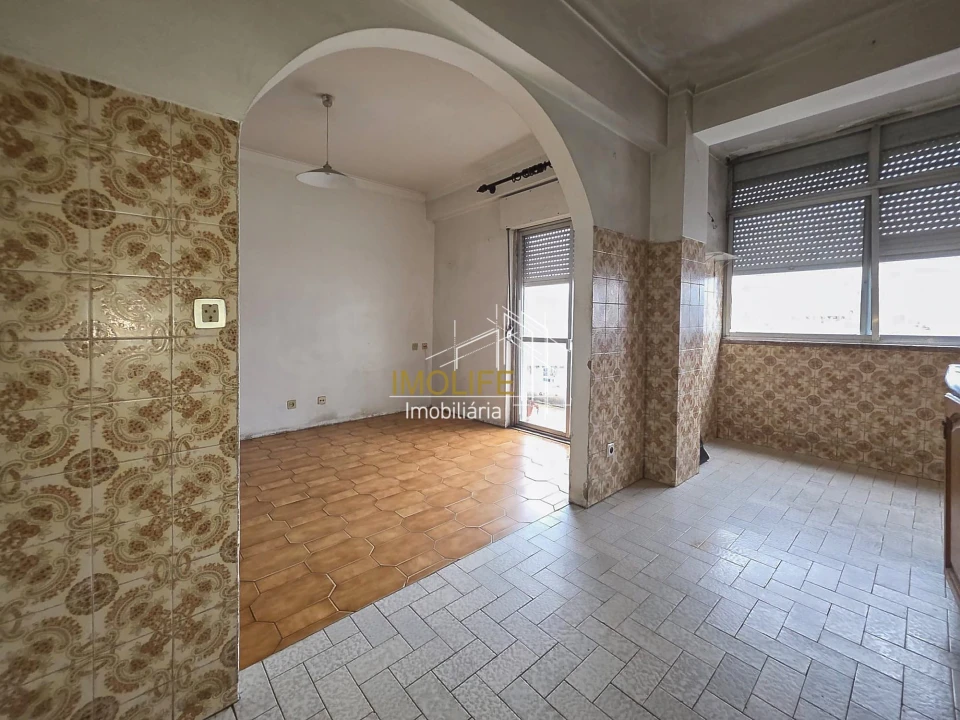 Apartamento T2 para Venda em Odivelas Foto 18