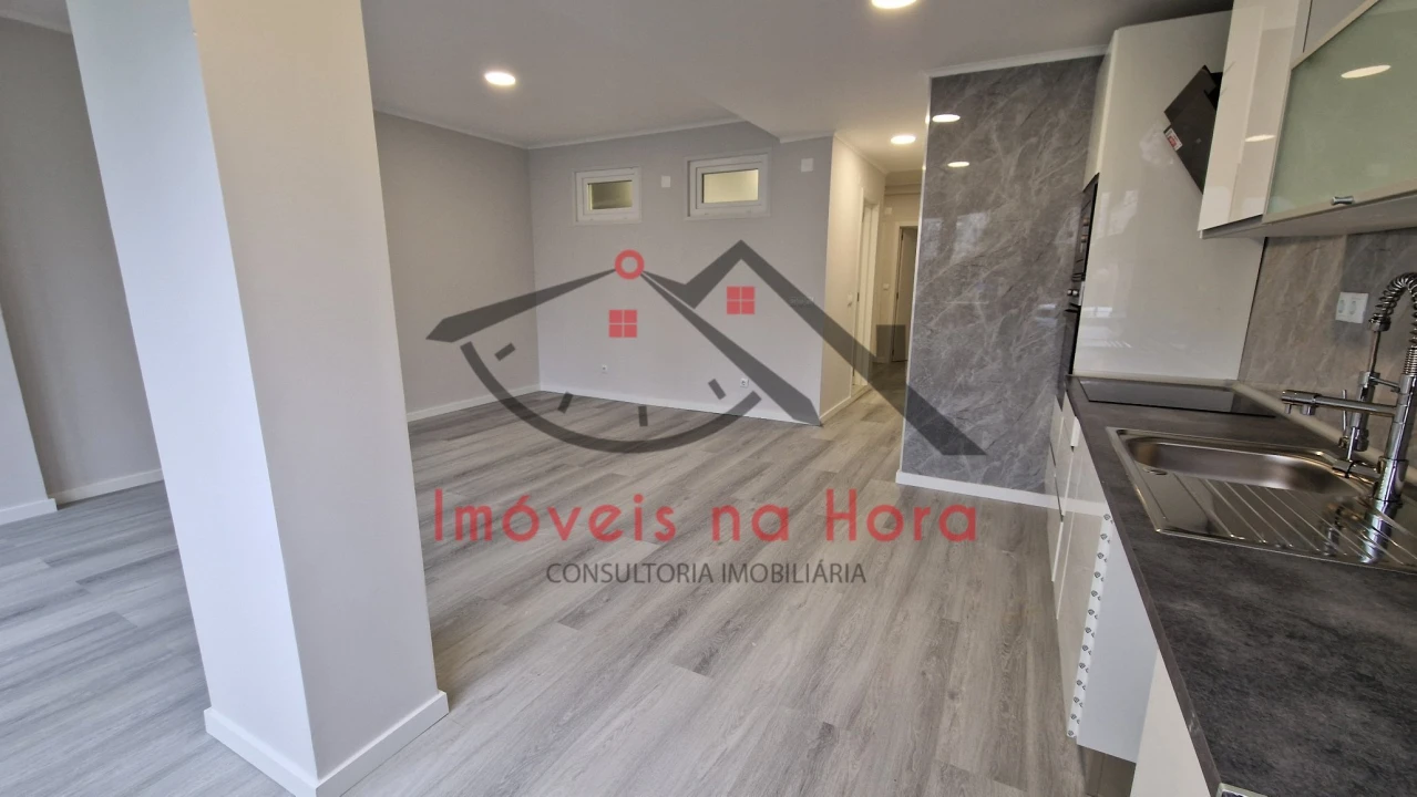 Apartamento T2 para Venda em Oeiras e São Julião da Barra, Paço de Arcos e Caxias Foto 8