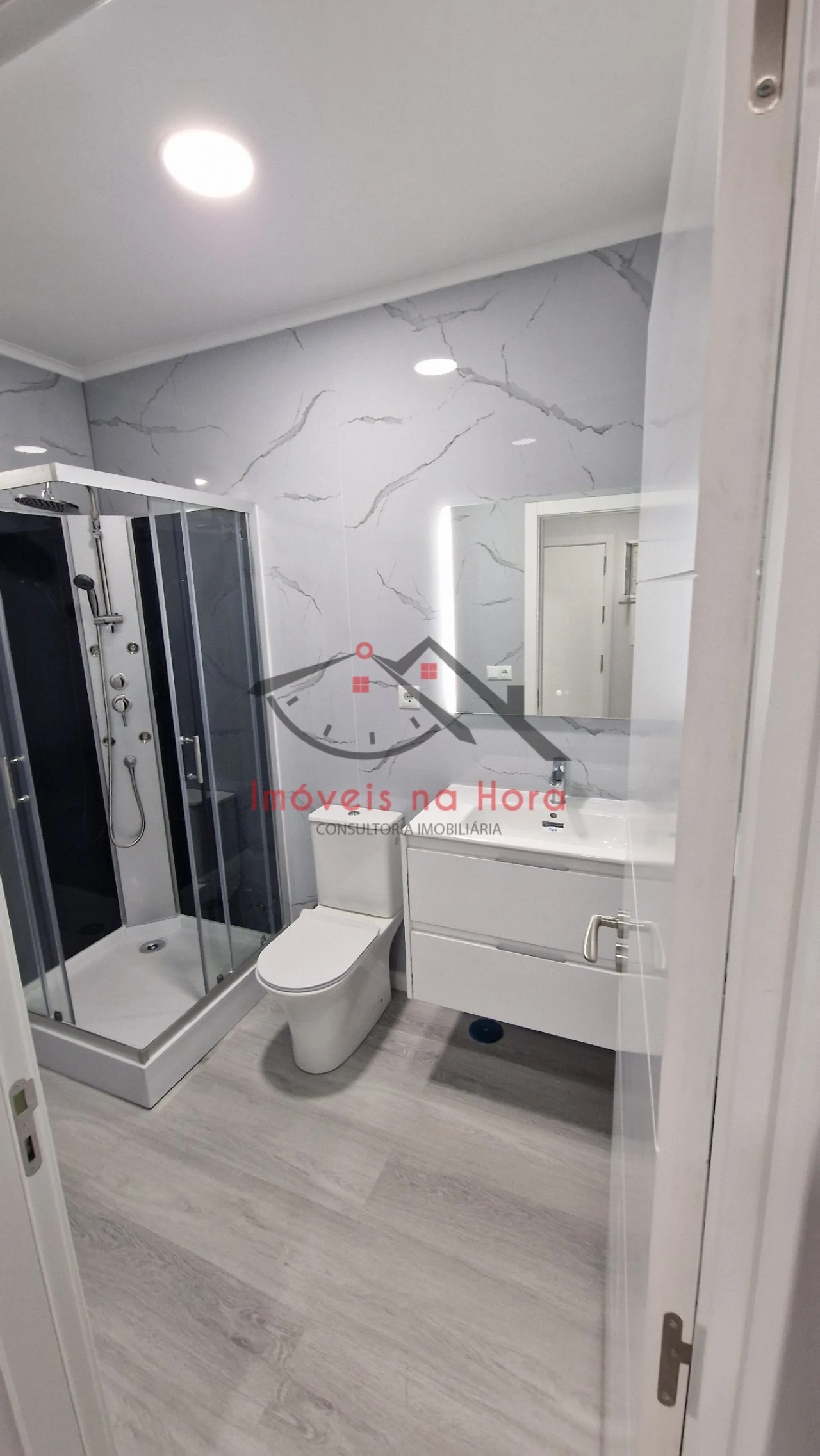 Apartamento T2 para Venda em Oeiras e São Julião da Barra, Paço de Arcos e Caxias Foto 19