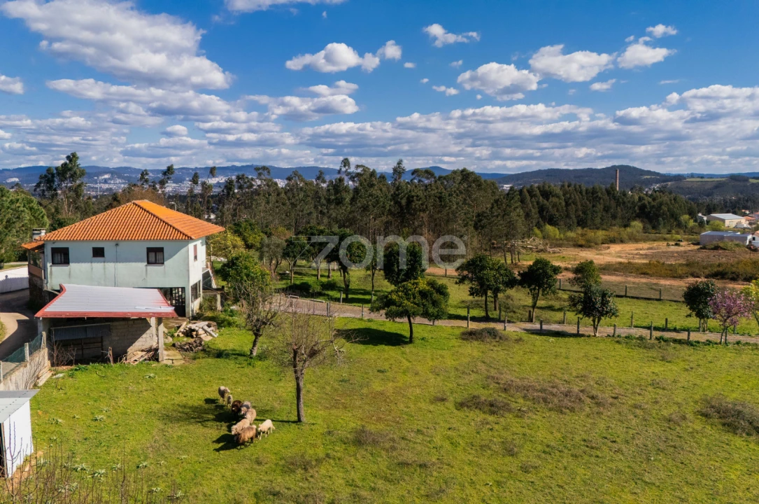 Moradia T4 para Venda em Cervães Foto 14