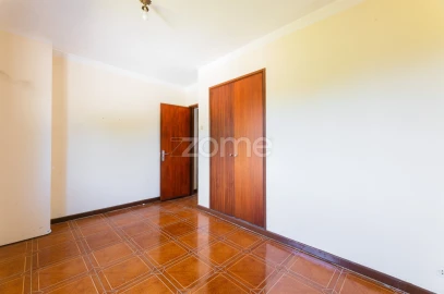 Moradia T4 para Venda em Cervães
