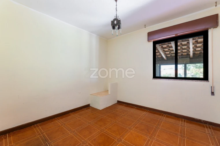 Moradia T4 para Venda em Cervães Foto 30