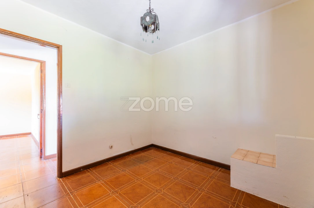 Moradia T4 para Venda em Cervães Foto 31