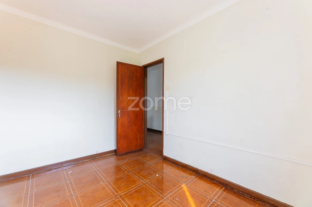 Moradia T4 para Venda em Cervães Foto 34
