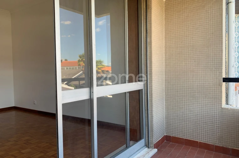 Apartamento T4 para Venda em Santo Tirso, Couto (Santa Cristina e São Miguel) e Burgães Foto 16