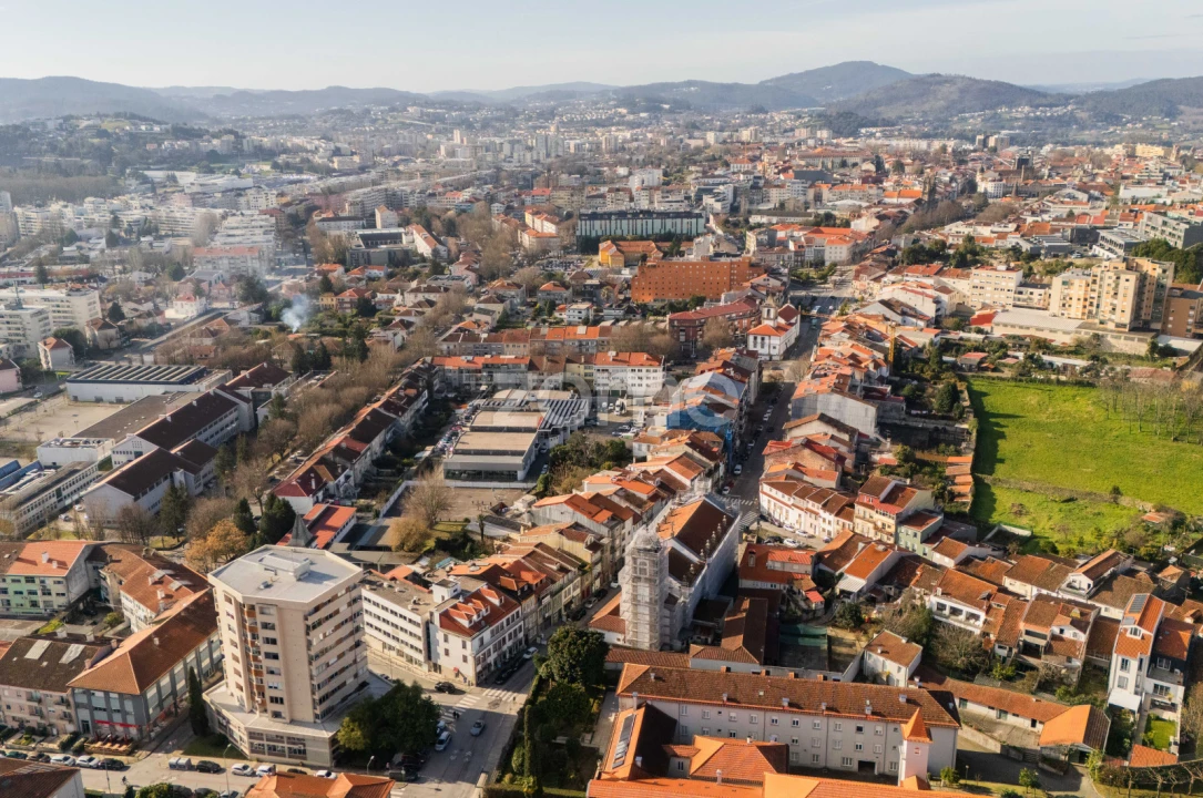 Apartamento T1 para Arrendamento em São Vitor (Braga) Foto 21