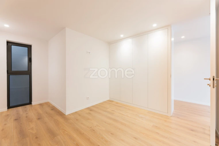 Apartamento T1 para Arrendamento em São Vitor (Braga) Foto 10