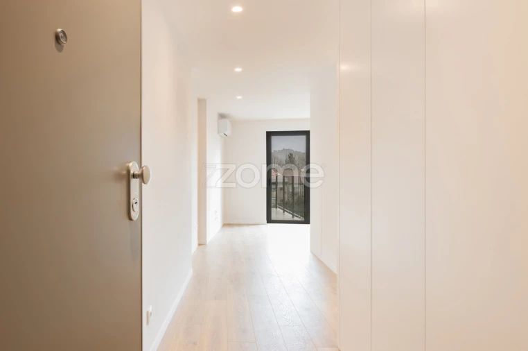 Apartamento T1 para Arrendamento em São Vitor (Braga) Foto 16