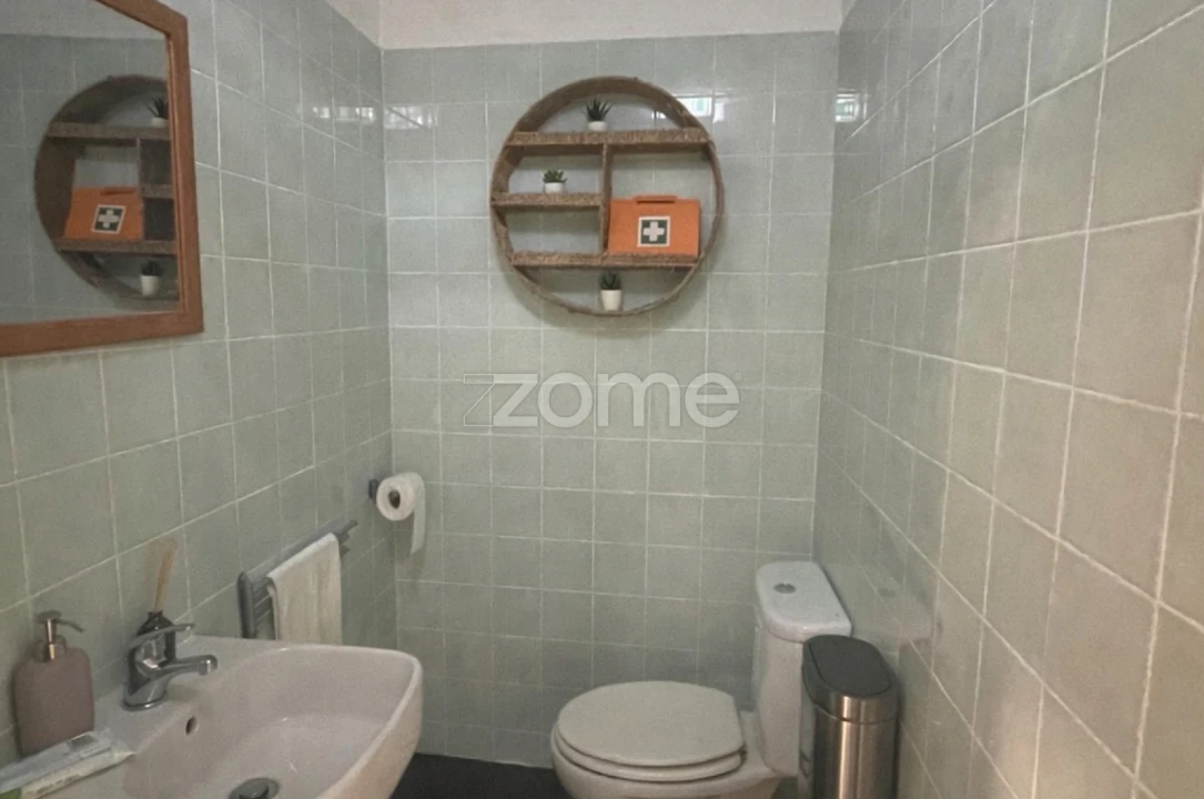 Negócio para Venda em Cedofeita, Santo Ildefonso, Sé, Miragaia, São Nicolau e Vitória Foto 4