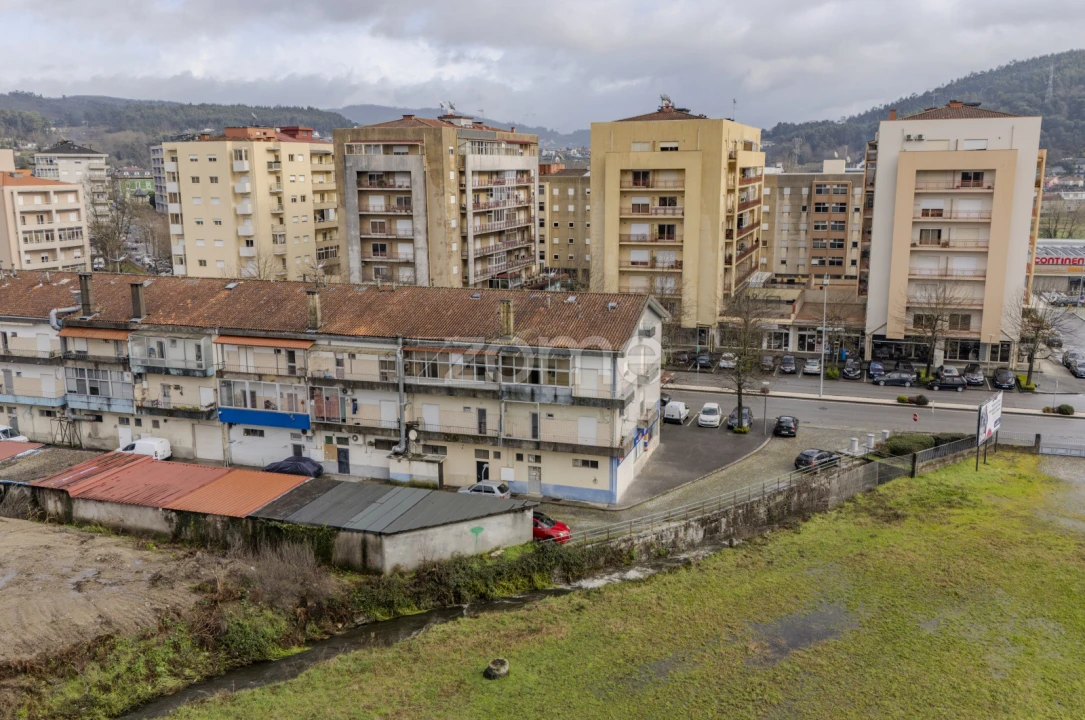 Apartamento T3 para Venda em Povoa de Lanhoso (N. Senhora do Amparo) Foto 26