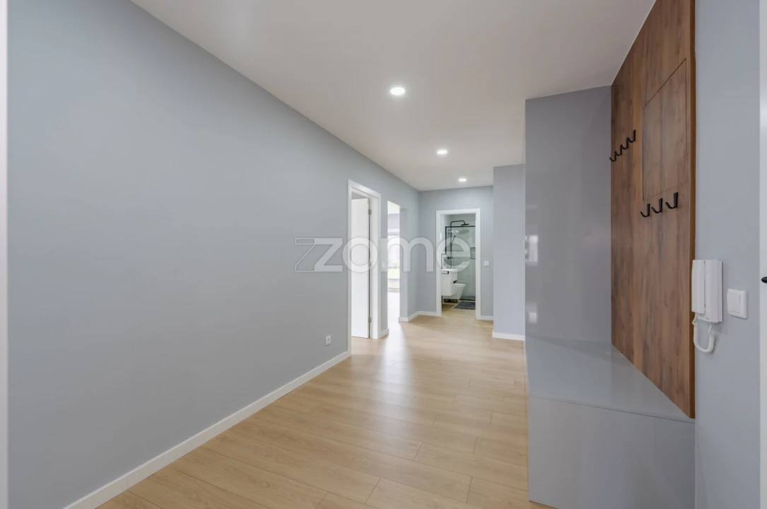 Apartamento T3 para Venda em Povoa de Lanhoso (N. Senhora do Amparo) Foto 4