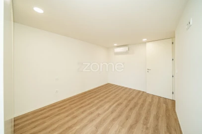 Apartamento T3 para Venda em Arca e Ponte de Lima