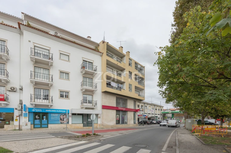 Apartamento T2 para Venda em Porto de Mós - São João Baptista e São Pedro Foto 29