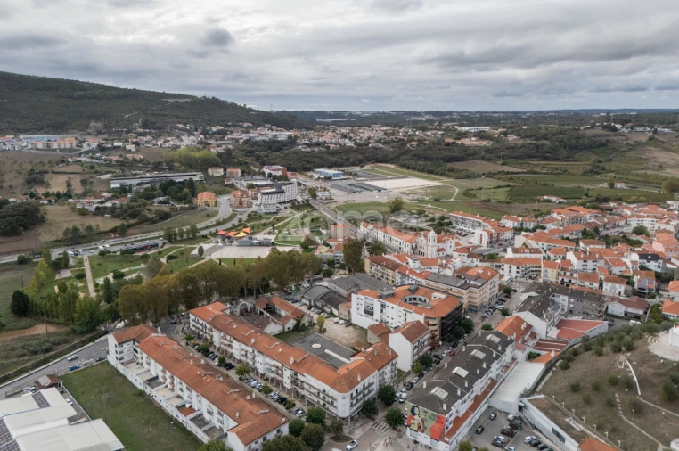 Apartamento T2 para Venda em Porto de Mós - São João Baptista e São Pedro Foto 30