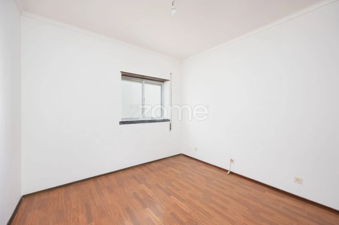 Apartamento T2 para Venda em Porto de Mós - São João Baptista e São Pedro Foto 8