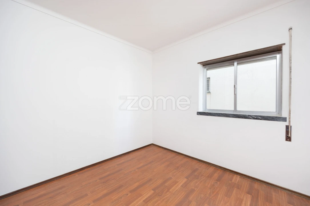 Apartamento T2 para Venda em Porto de Mós - São João Baptista e São Pedro Foto 11