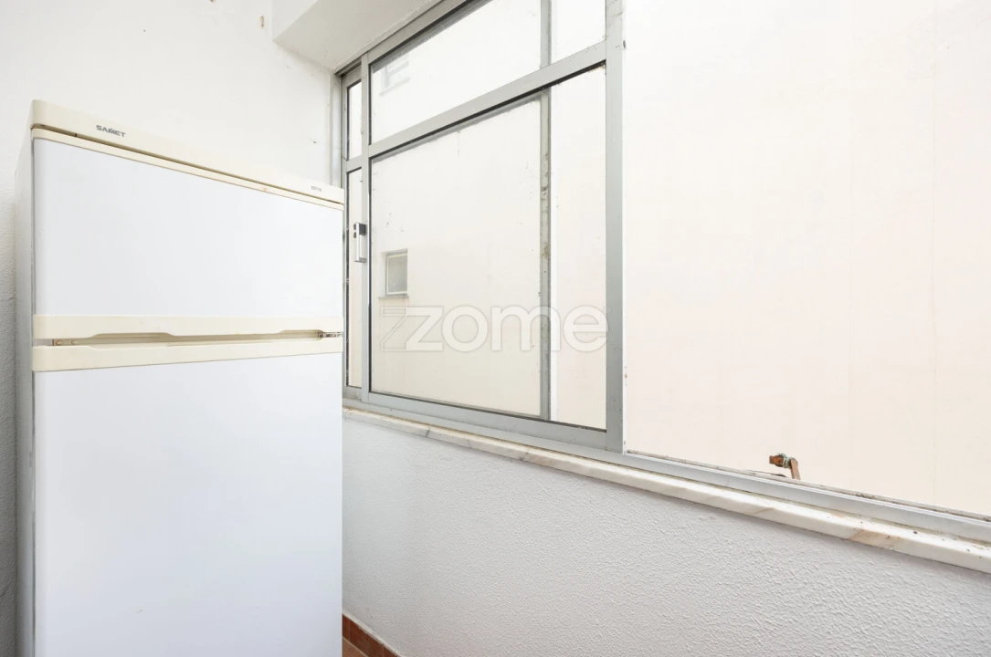 Apartamento T2 para Venda em Porto de Mós - São João Baptista e São Pedro Foto 16