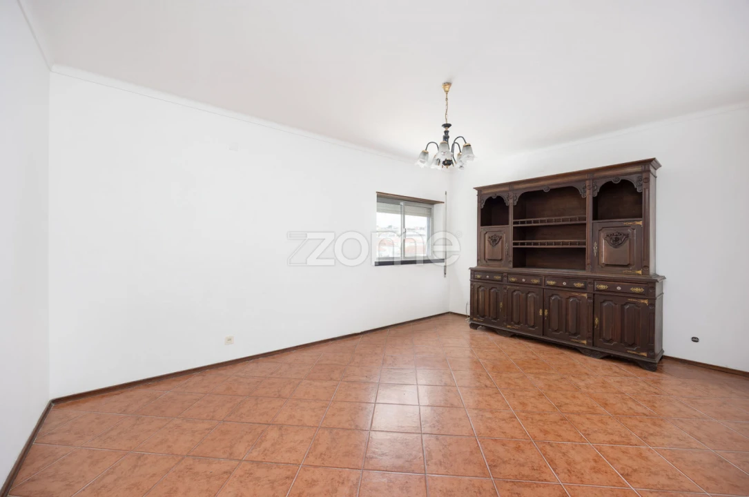 Apartamento T2 para Venda em Porto de Mós - São João Baptista e São Pedro Foto 18