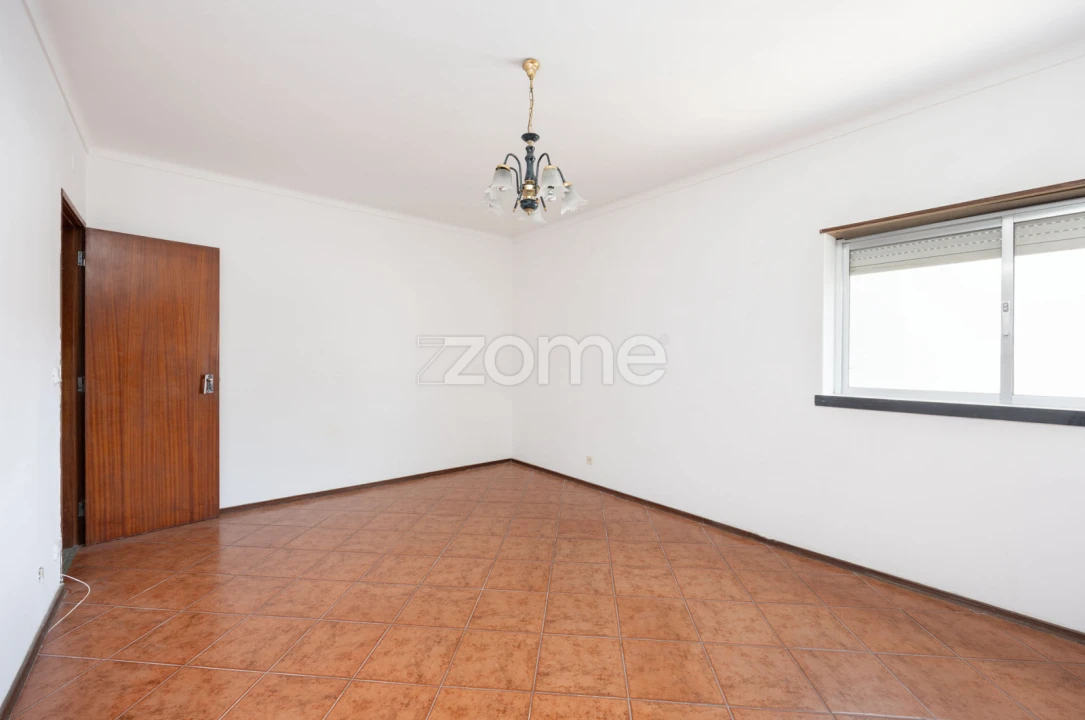 Apartamento T2 para Venda em Porto de Mós - São João Baptista e São Pedro Foto 21