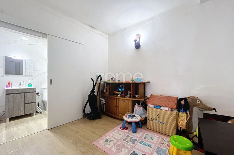 Moradia T4 para Venda em Abrunheira, Verride e Vila Nova da Barca Foto 6