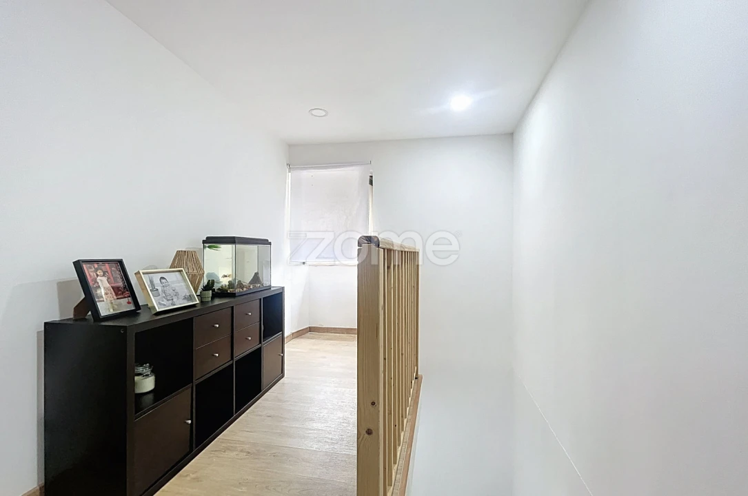 Moradia T4 para Venda em Abrunheira, Verride e Vila Nova da Barca Foto 20