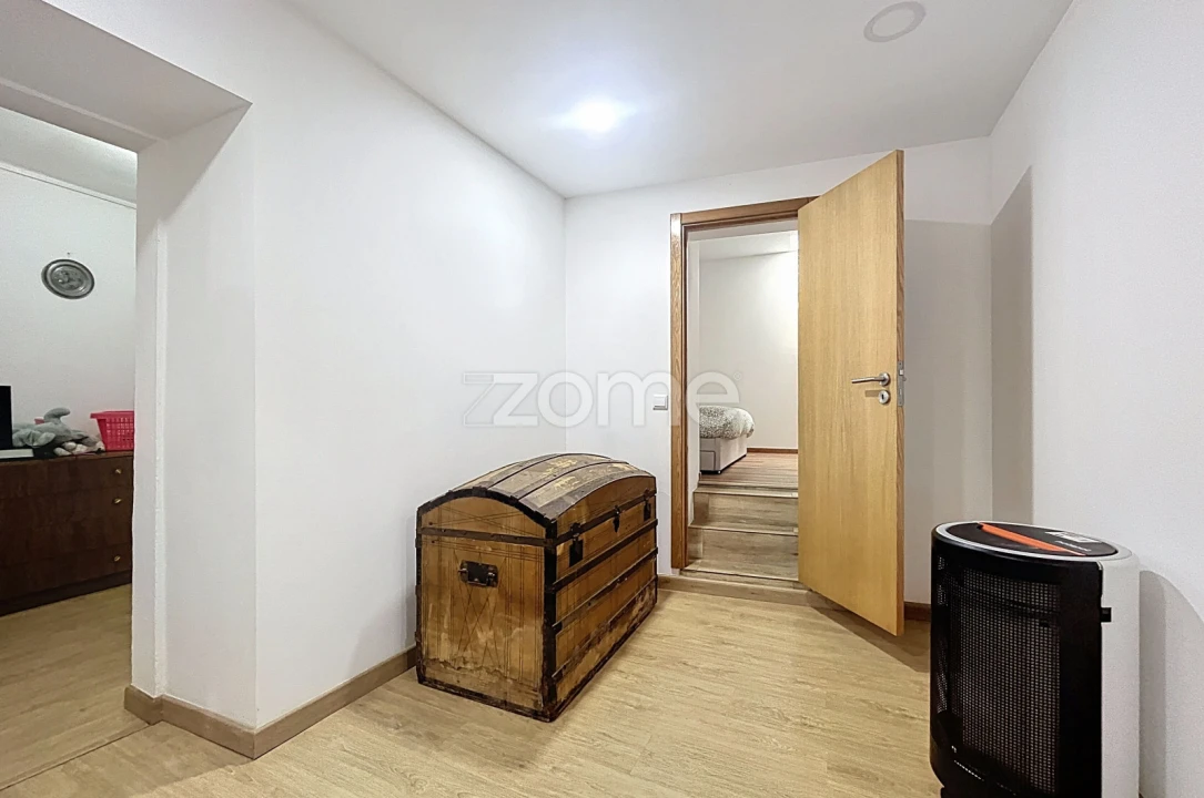 Moradia T4 para Venda em Abrunheira, Verride e Vila Nova da Barca Foto 22