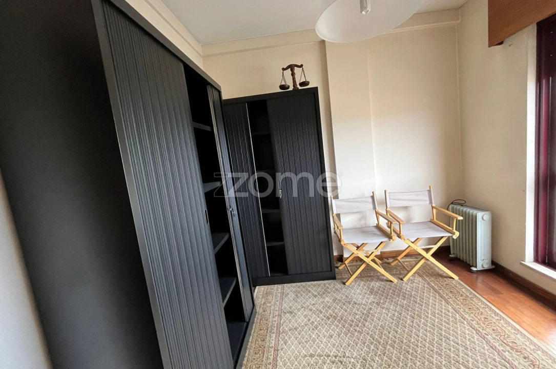Apartamento T3 para Arrendamento em Viseu Foto 16