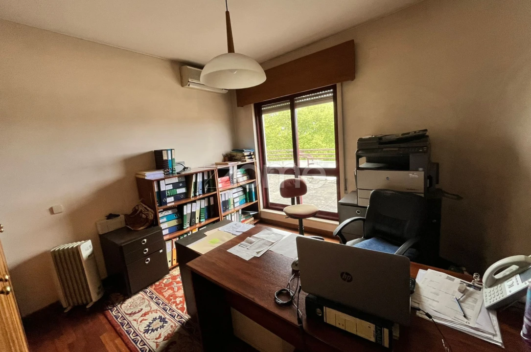 Apartamento T3 para Arrendamento em Viseu Foto 18