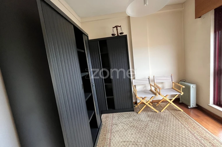 Apartamento T3 para Arrendamento em Viseu Foto 16