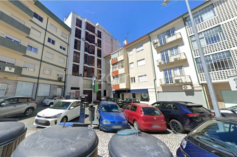 Apartamento T3 para Arrendamento em Viseu Foto 10