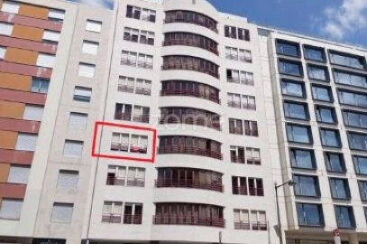 Apartamento T2 para Arrendamento em Avenidas Novas