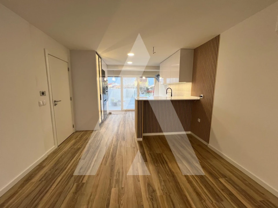 Moradia T3 para Venda em Gafanha da Nazaré Foto 1