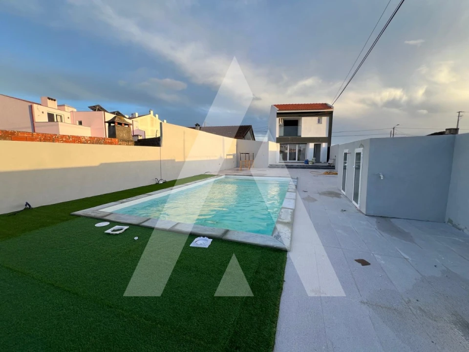 Moradia T3 para Venda em Gafanha da Nazaré Foto 13