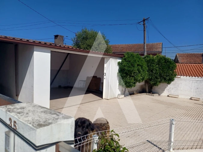 Moradia T4 para Venda em Paredes Foto 3